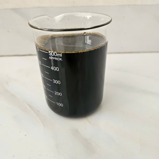 SP MỚI PHÂN BÓN LÁ COMBI (0,5%N +4%Fe+1,6%Zn+1,6% Mn+0,06%B+0,4% Cu+0,05%Mo+9% OM+7% Fulvic axit+3% Amino axit)) TBN