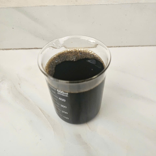 SP MỚI PHÂN BÓN LÁ COMBI (0,5%N +4%Fe+1,6%Zn+1,6% Mn+0,06%B+0,4% Cu+0,05%Mo+9% OM+7% Fulvic axit+3% Amino axit)) TBN